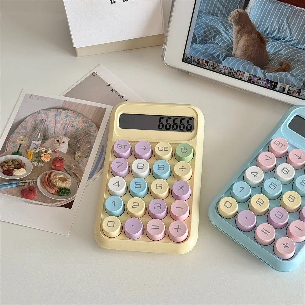 おしゃれなマカロンカラーのポータブル計算機：学生向け大画面コンパクトデバイスの実用性と使い方