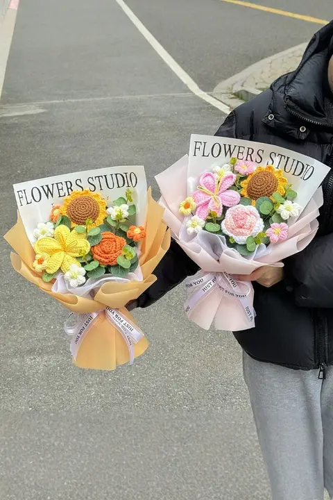 手編みの毛糸のひまわりブーケ【誕生日プレゼント・創造的なギフト・女性への贈り物】