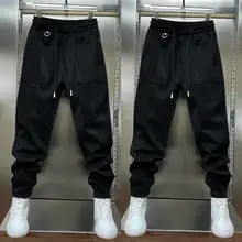 ストライプデザインのメンズカジュアルパンツ【伸縮性・リブ付き・春用】