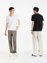 クールなデザインのVネック半袖Tシャツ【ニット素材・男性用・シンプルな無地】