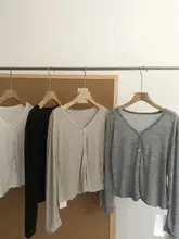 極上の柔らかさのVネック短めレディース防晒シャツ【透け感・長袖・オーバーサイズ】