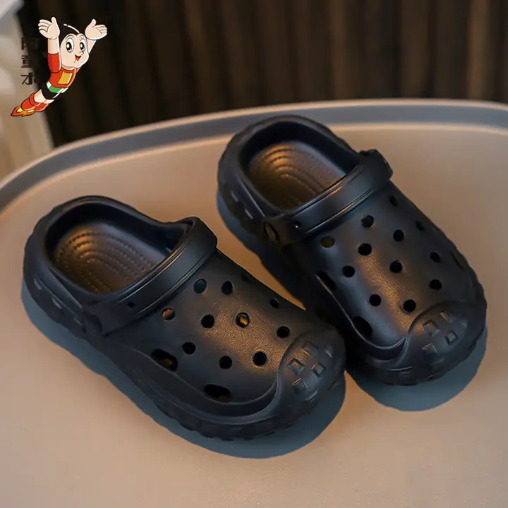 男の子用 通気性サンダル【夏用・防滑・防臭・ビーチ用】
