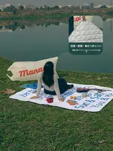 防水防潮の厚手アウトドアピクニックマット【携帯便利・キャンプ用・ビーチにも最適】