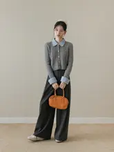 学院風グレーのニットカーディガン【ショート丈・フィットデザイン・秋用】