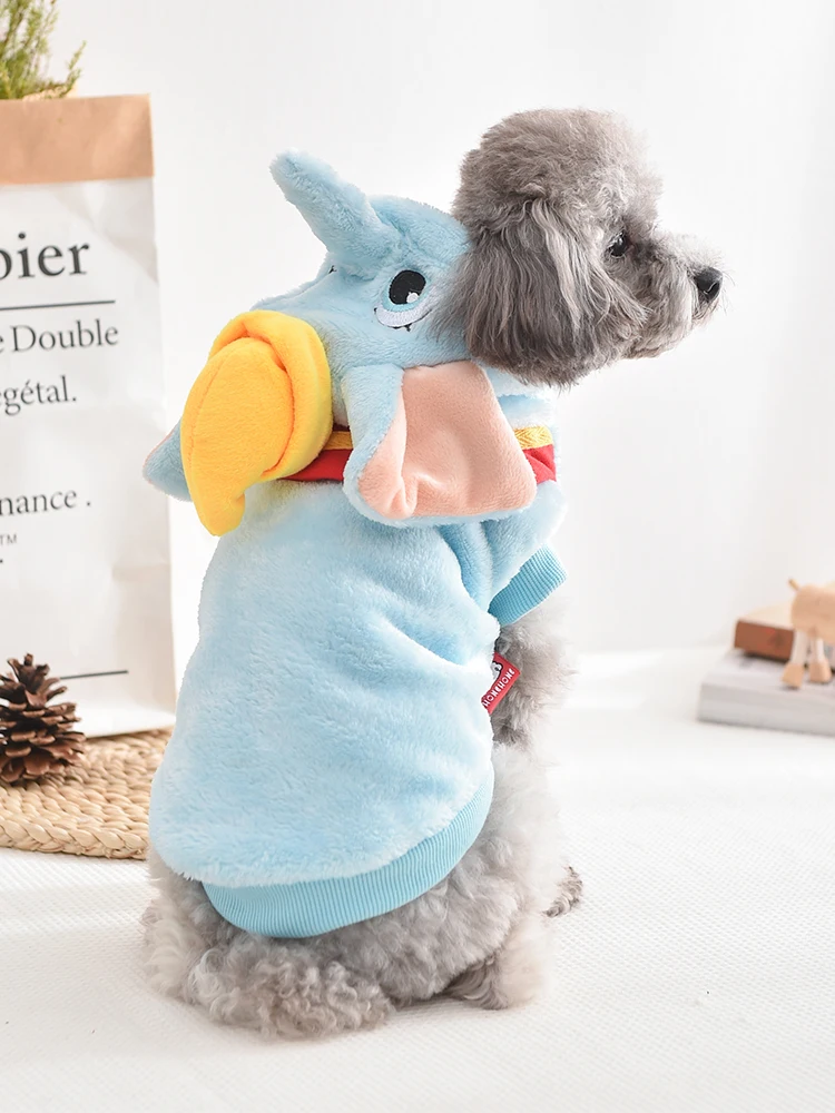 犬服秋冬子象変身服：ハロウィンや秋の散歩に最適な機能性とデザインのバランス