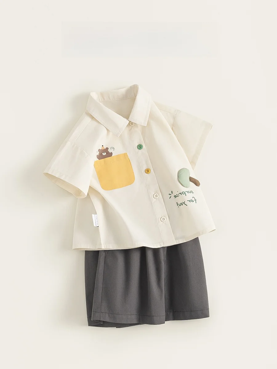 幼稚園面接用カジュアル服装：夏用キャラクターシャツの選び方と実用性
