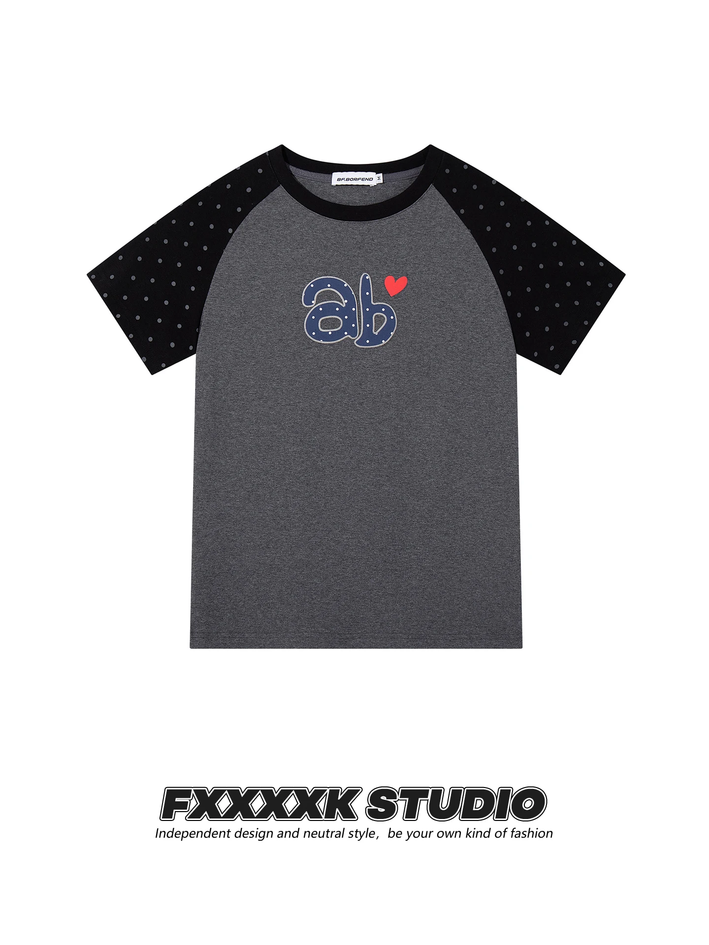 個別化シャツ：創造的なドット柄カラーブロックTシャツの実用性と選定基準