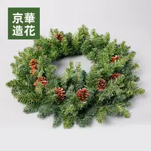 緑色の尖頭クリスマスリース【造花・ホテルや商業施設の装飾用】