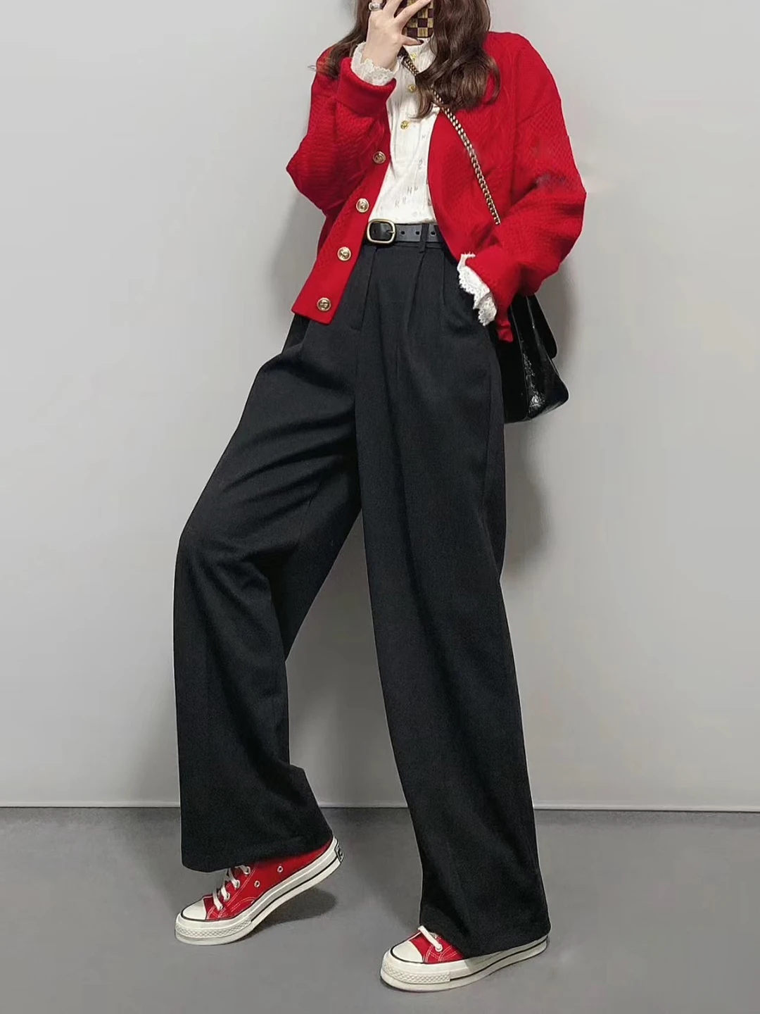 大人可愛い服 40代コーデの完全ガイド｜色・素材・シルエットの選び方