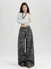 カジュアル迷彩デザインのワイドレッグデニムパンツ【高腰・春用・フィット・ストレート】