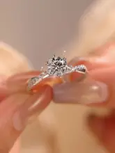 秘蓝交织のクラウンモアサナイトリング【純銀・六爪デザイン・女性用の高級感ある指輪】