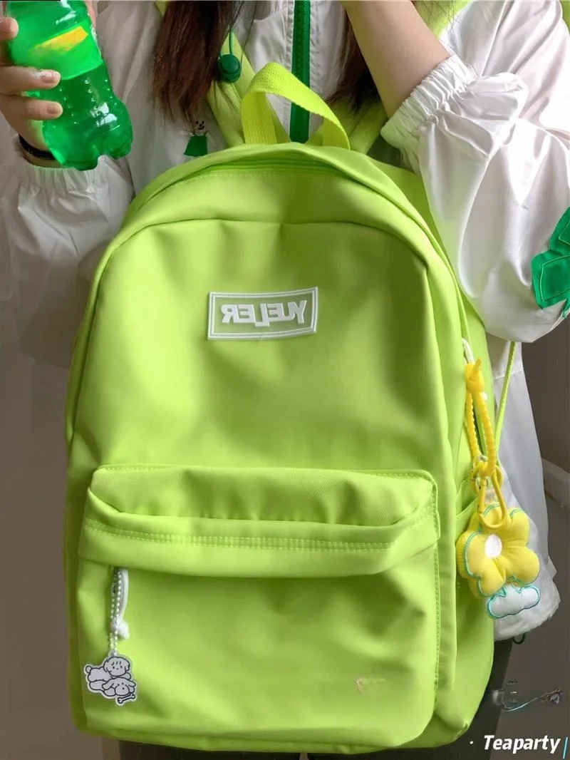 高級感ある女子用リュックサック：軽量・通勤・大学生向けのカジュアルデザイン