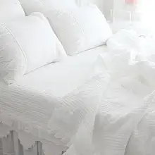 白色フリル付き極上の柔らかさ水洗いコットンエアコンブランケット【夏用・多用途・カバー】
