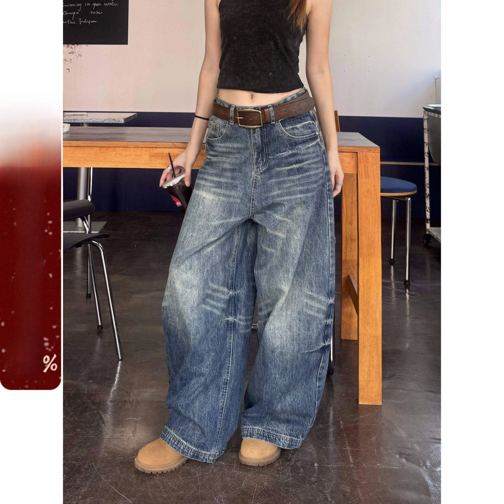 きれいめ ストリート パンツ：レトロブルーのワイドレッグデニムが実際どうなのか