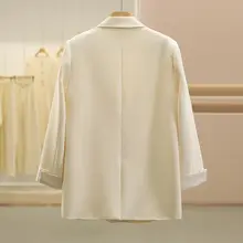 洗練されたデザインのダブルブレストジャケット【ゆったりシルエット】