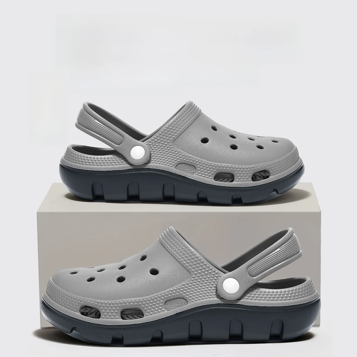 歩きやすいサンダルを選ぶには？疲れないサンダルの選び方と猫力のリカバリーサンダルが解決するリアルな悩み