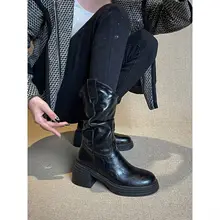 厚底粗いヒールの皺入りショートブーツ【ブラック・ハイヒール・スタイルアップ】（セットアップ対応）