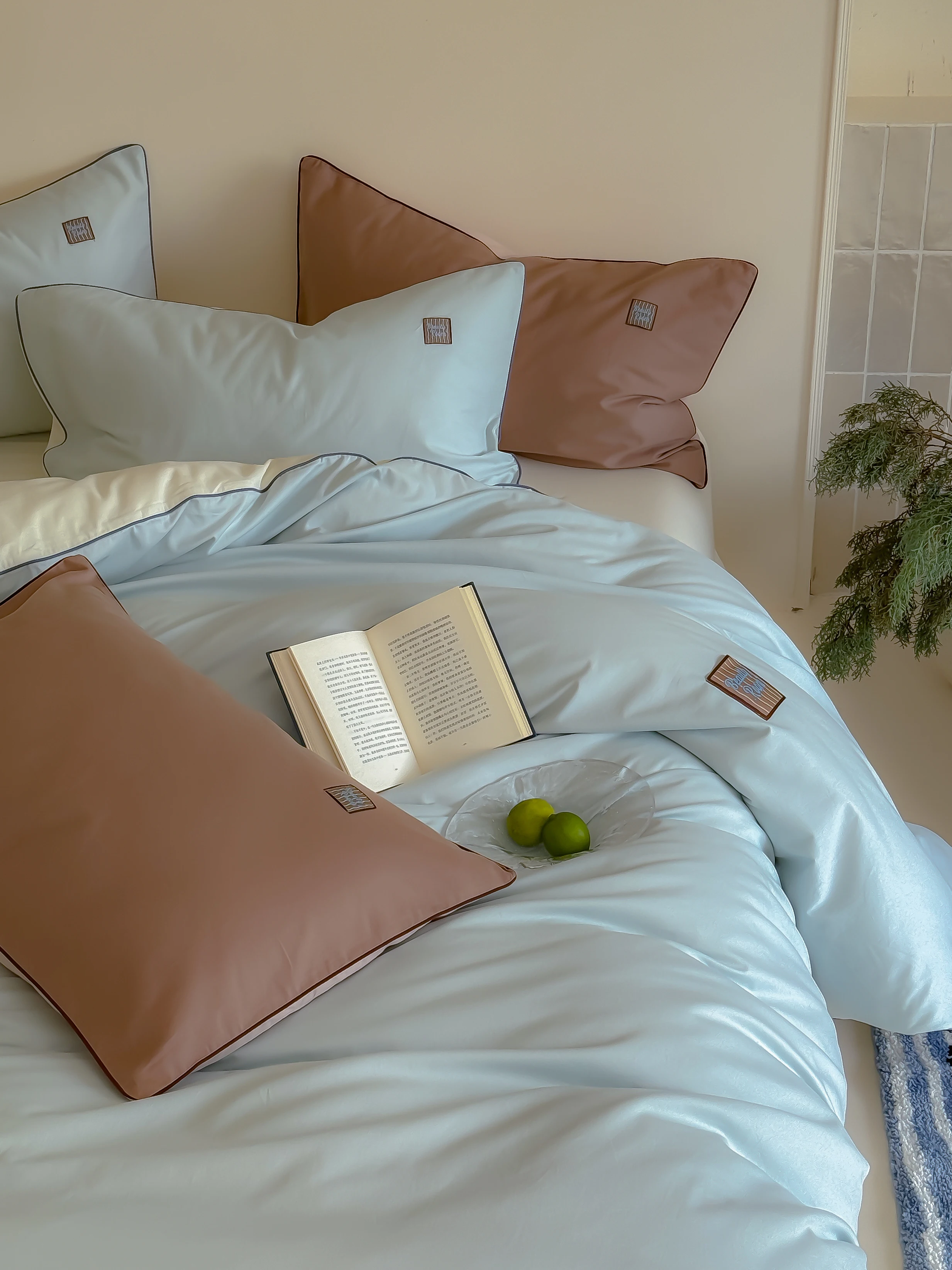 床の上で寝るのベストな選び方は？4つのアイテムで快適な睡眠を実現する