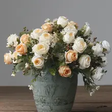 フェイクフラワーブーケ 小束 インテリア装飾 プラスチックの花 バラ 花茶 シルク 生地 ボールフラワー