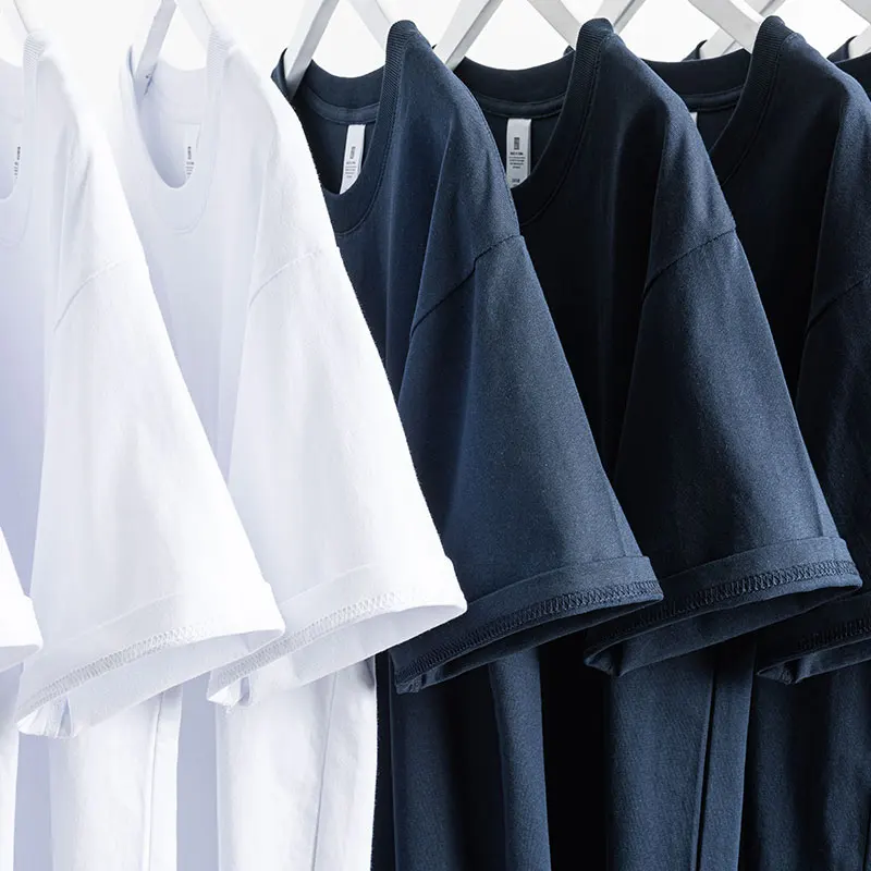 ロンティーティー重ね着に迷っているなら、深藍色のコットンTシャツが今こそおすすめ！