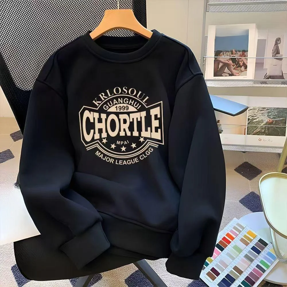 パーカーをどう選ぶ？「ゆったり感」と「デザイン」のバランスがカギ