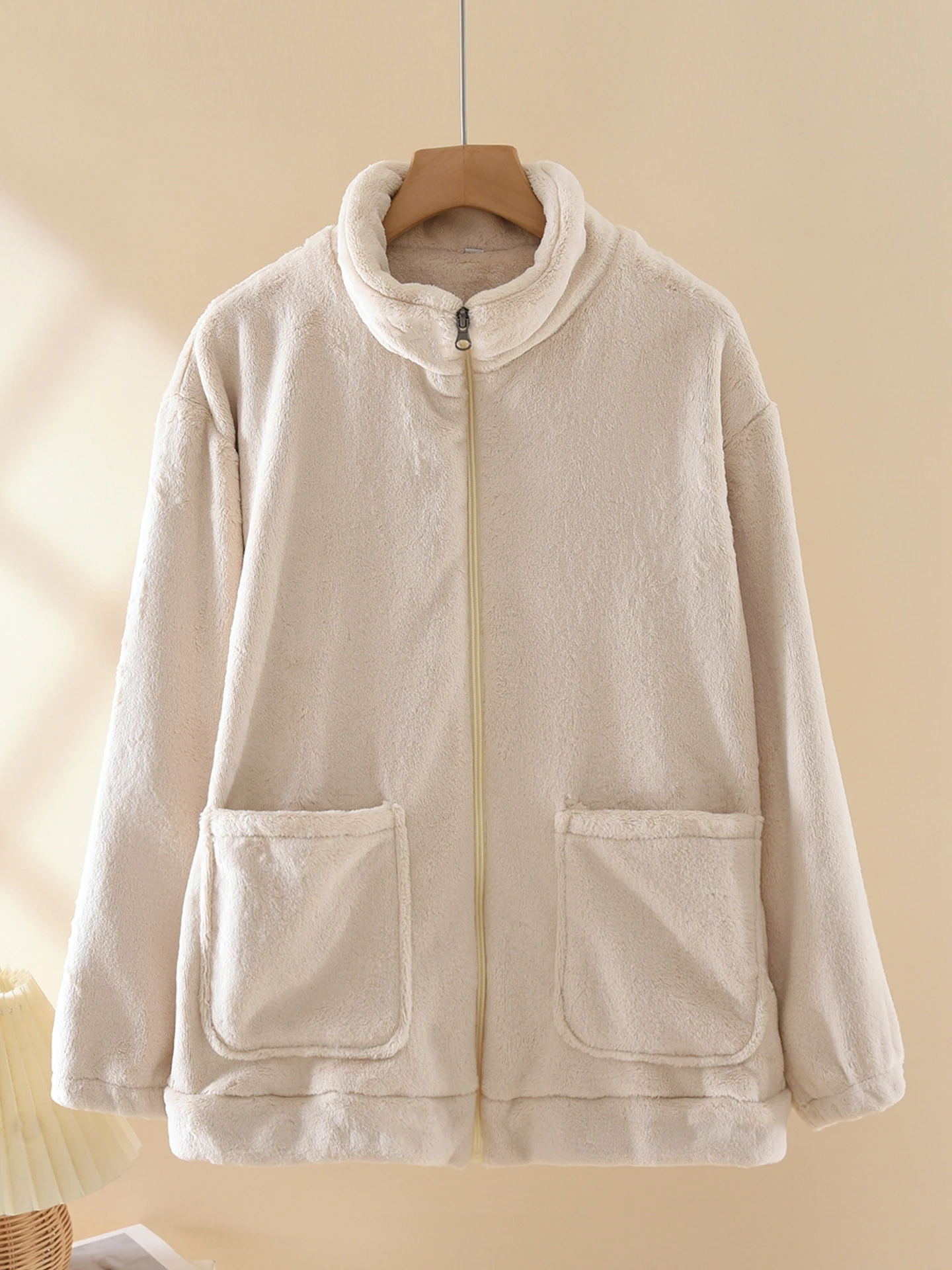冬の服選びで迷うなら、この1着で解決できる？フランネルパジャマの本当の価値とは