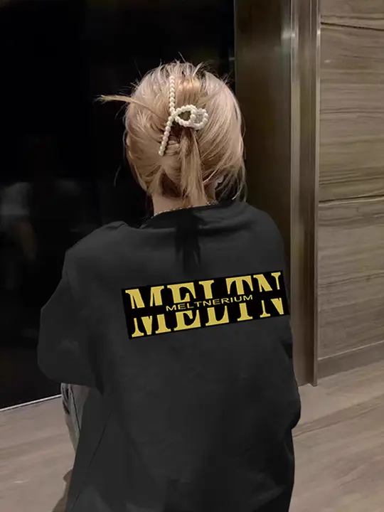 アメリカンビンテージデザインのブラックコットン半袖Tシャツ【フィット・夏用・オーバーサイズ】