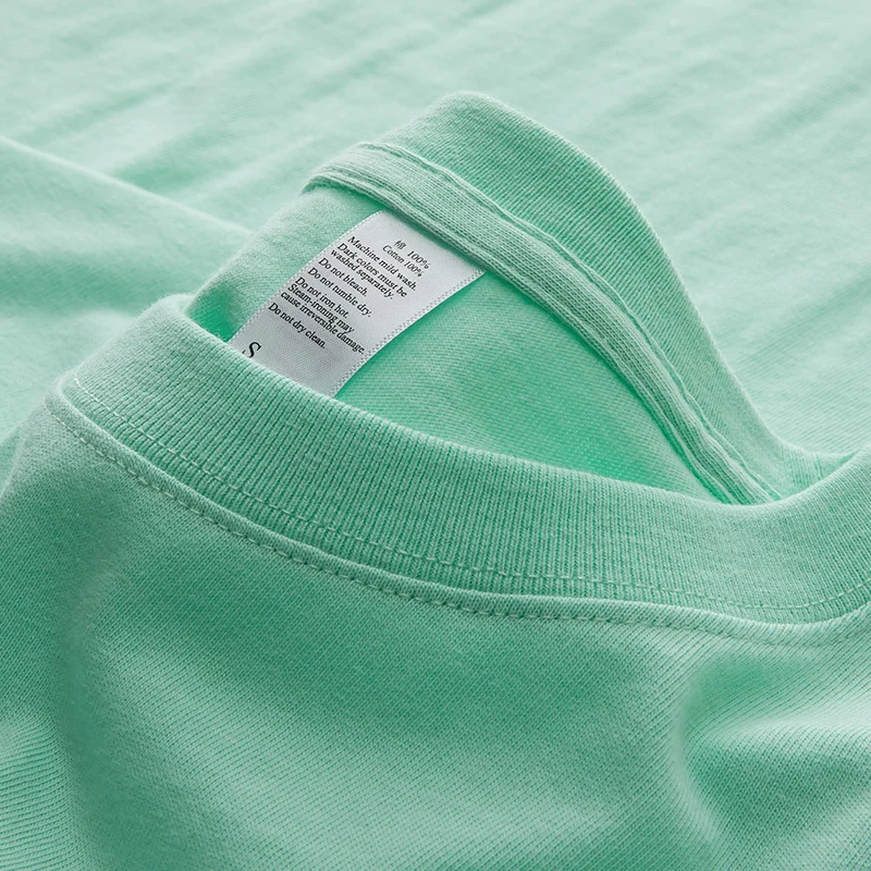 夏の日常に欠かせないショートスリーブTシャツは、どんなものにすべき？