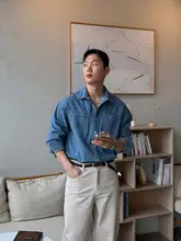 復古風ブルーウォッシュデニムシャツ【メンズ・秋用・ゆったりフィット・カジュアル】