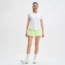 Xtep 一体成型デザインの女性用短袖ランニングシャツ【通気性・夏用】