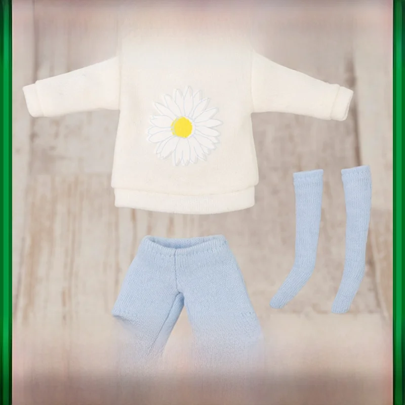 stable diffusion メイド服 と stand alone 服 を選ぶとき、どうすればいいの？