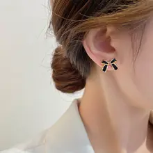 カラフルな滴油デザインのリボンピアス【純銀・高級感・女性用】