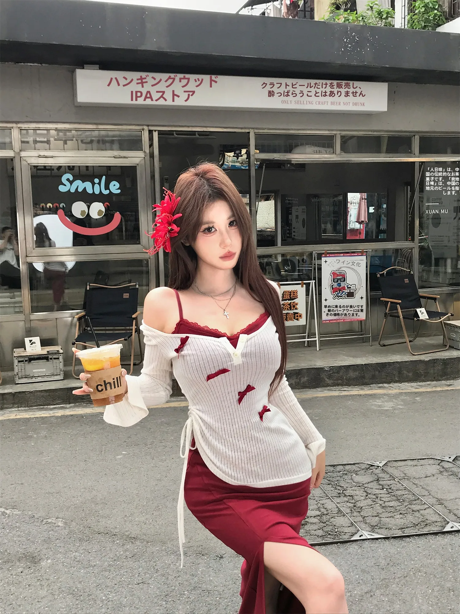 リボンデザインのフラワーレースキャミソールドレス：20代の飲み会に最適な春用セクシーファッション
