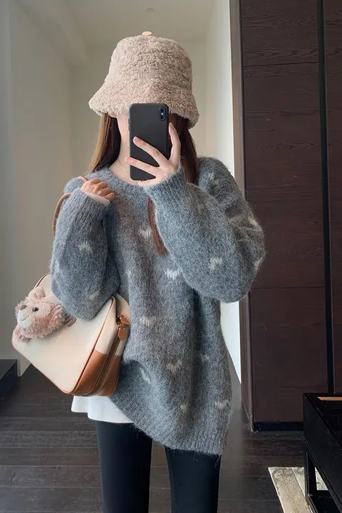 オーバーサイズニットセーター【ゆったりしたシルエット・レディース・秋冬用】