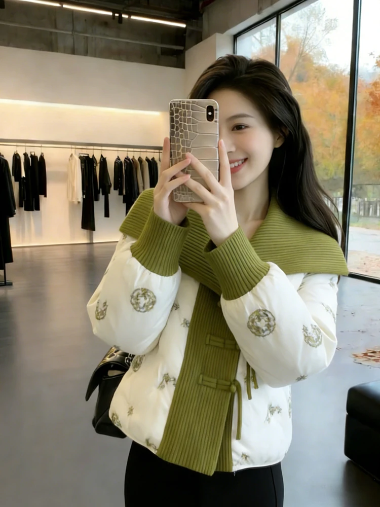 5月 アウター どんなもの？刺繍の風合いが心を癒すショートダウンジャケットの選び方
