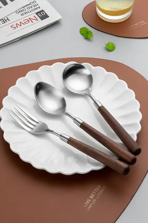 スプーン 家庭向け 木製ハンドル 食品グレード304ステンレススチール 尖ったスープスプーン フォーク 子供用スプーン
