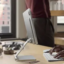 BALUEUS iPadやスマホ対応の折りたたみ式デスクスタンド【調整可能・快適な角度・スリムデザイン】
