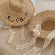 大きなつばの刺繍入り麦わら帽子【ビーチ用・日焼け防止・UVカット】