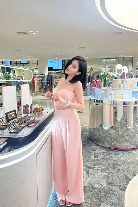 洗練されたデザイン！抽 pleat 抹胸サテン風 ワイドパンツ【ピンク・女性用】（セットアップ対応）