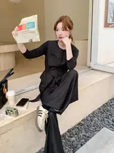高級感のある黒のベストとワイドパンツ【春秋用・韓国スタイル・トレンド】（セットアップ対応）