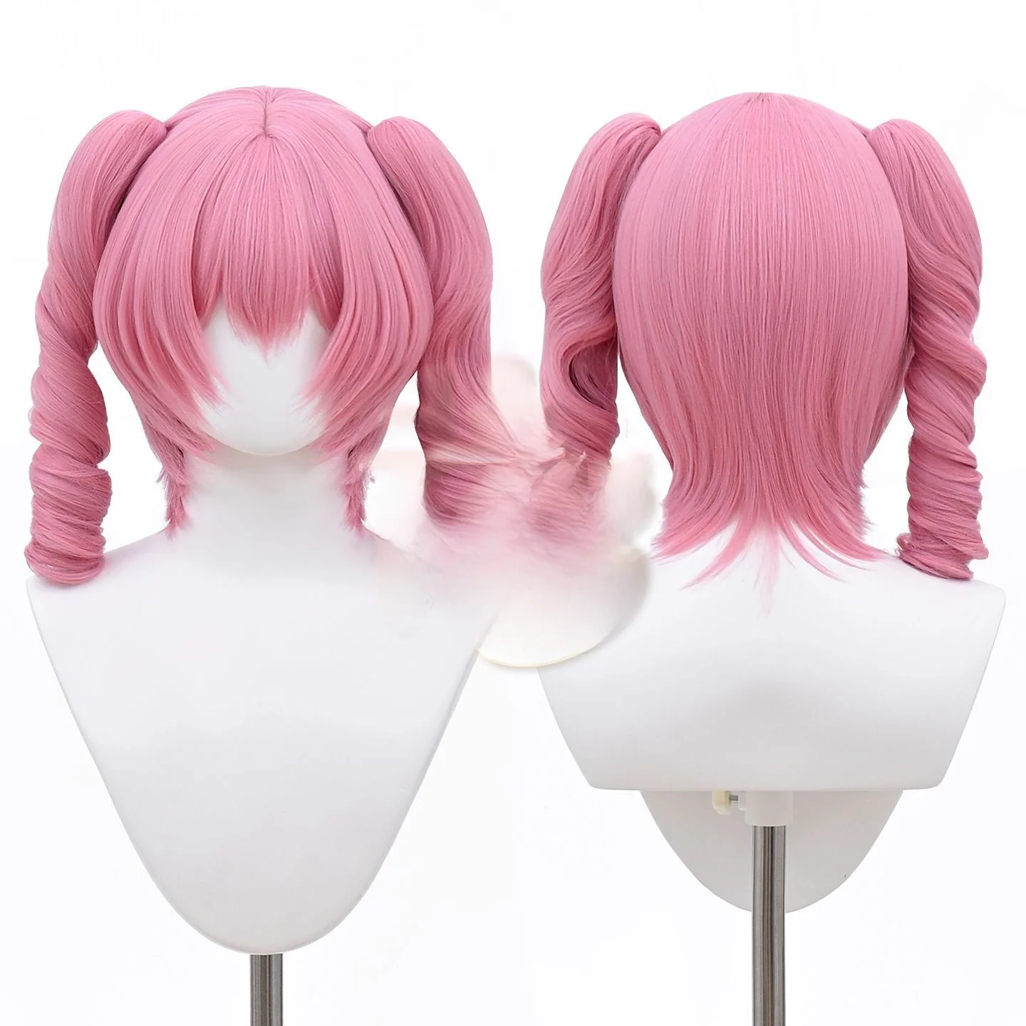 ピンク髪 ファッションに最適なコスプレウィッグ：日奈森アムのケーキスタイル
