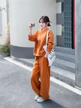 春秋用オレンジのスウェットシャツとワイドパンツ【カジュアル・スポーツウェア】（セットアップ対応）