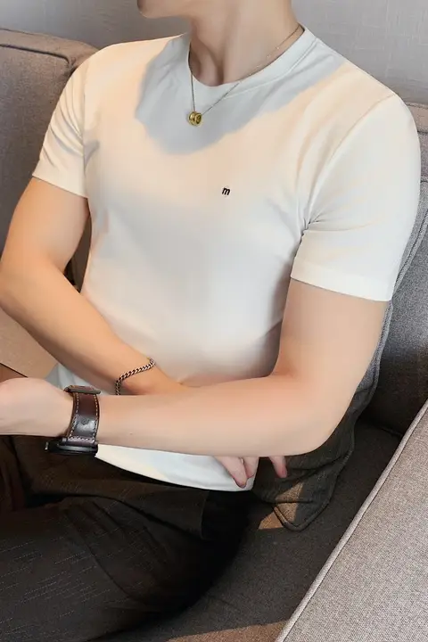 夏用 メンズ コットン製 ラウンドネック タイトフィット 半袖Tシャツ【刺繍デザイン・カジュアル・シンプル】