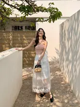 軽やかで華やか！レース花柄半身スカート【ルーズフィット・長丈・透け感あり】（セットアップ対応）