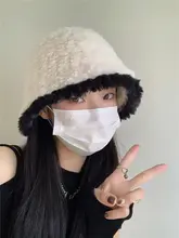 ふわふわな毛の女性用漁師帽【秋冬向け・ラウンドトップ・フリーサイズ】
