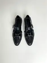 パンキースタイル マリージェーンシューズ【一文字ストラップ・金属装飾・太ヒール】
