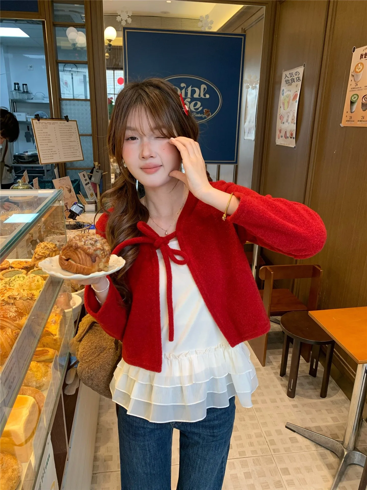 holiday 服 はどんなもので、どんな場面で着るの？