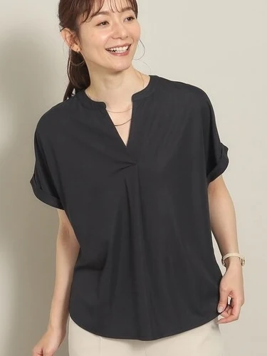 大人可愛い服 50代コーデ 完全ガイド｜色・素材・シーン別選び方