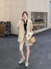 カーキ色ドット柄スカーフ付きスーツ【春夏用・女性・お洒落・小柄向け】（セットアップ対応）