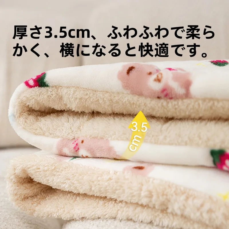極上の柔らかさ フランネルペット用マット：四季対応のクッション性と実用性を徹底解説
